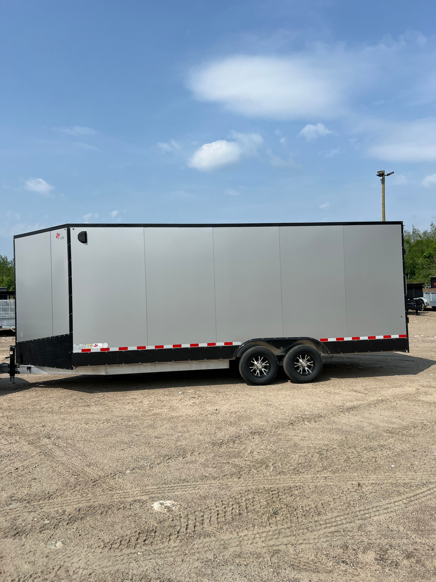 2025 Enclosed Aluminum Trailer, 8.5'x20', GVWR: 10,400lbs, #15850