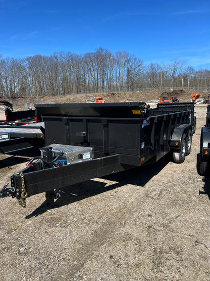 Dump Trailer, 83 by 16 ft, Canada Trailers