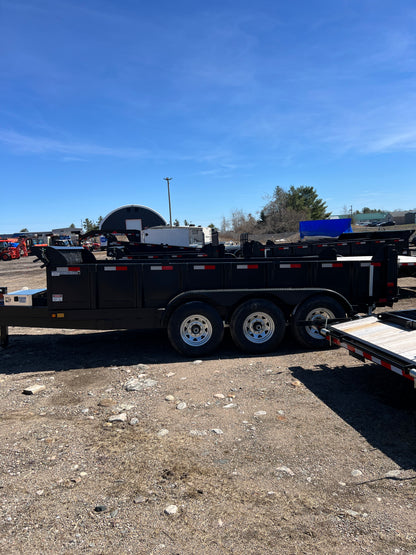 Dump Trailer, 83 by 16 feet, Canada Trailers