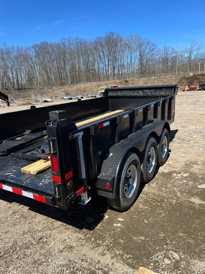 Dump Trailer, 83 by 16 feet, Canada Trailers