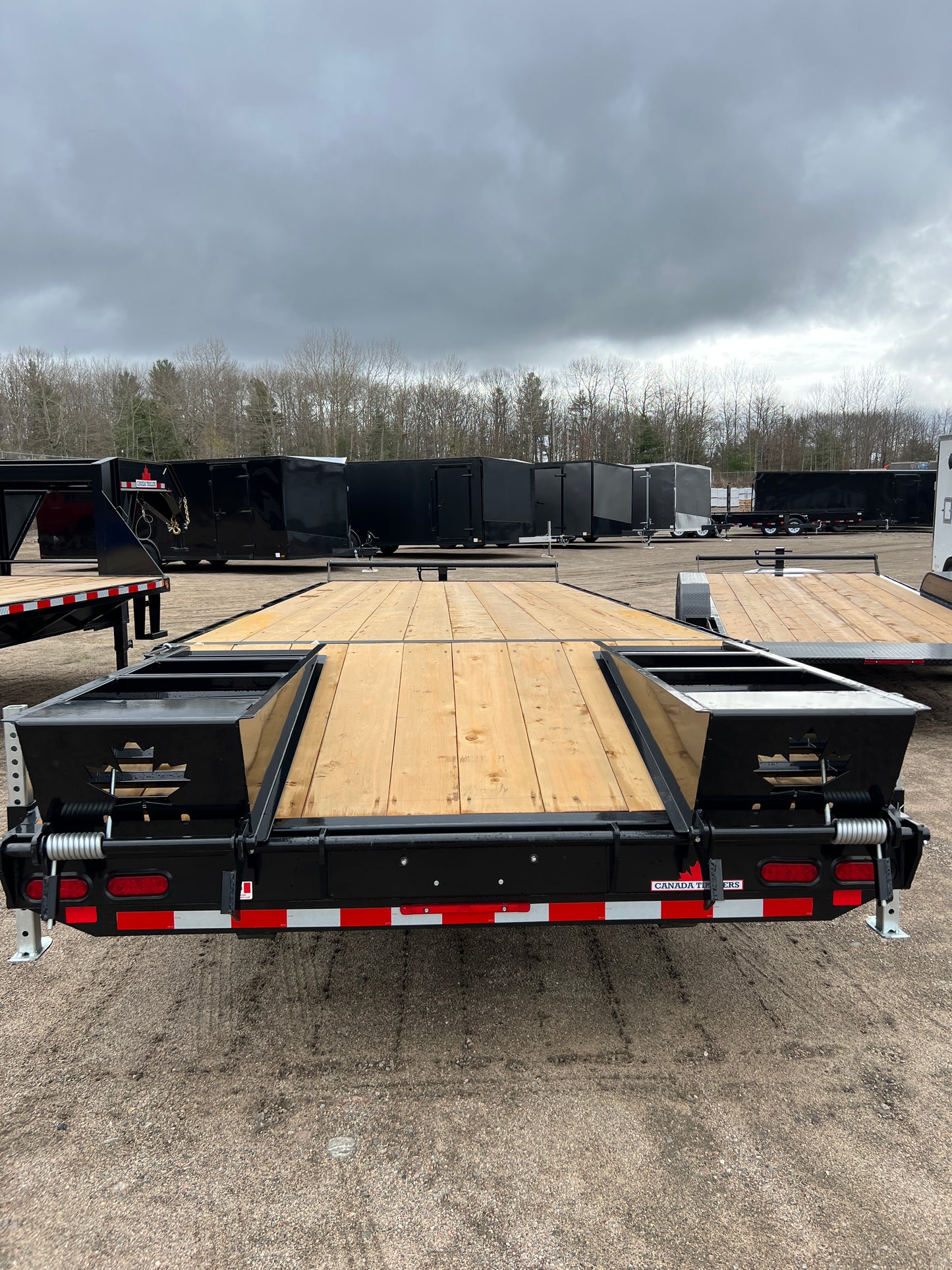 2023 CANADA TRAILERS BT25-24KD Beavertail Pintle Deckover 8.5x25ft 24000lbs GVWR #55358