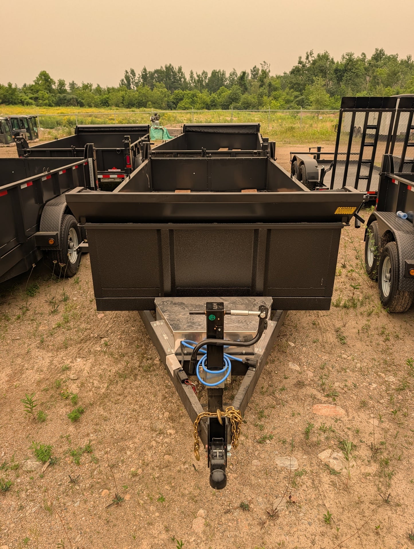 Dump Trailer, 6 x 12', Canada Trailers